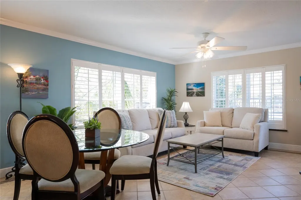 213 75th Street Holmes Beach FL 34217