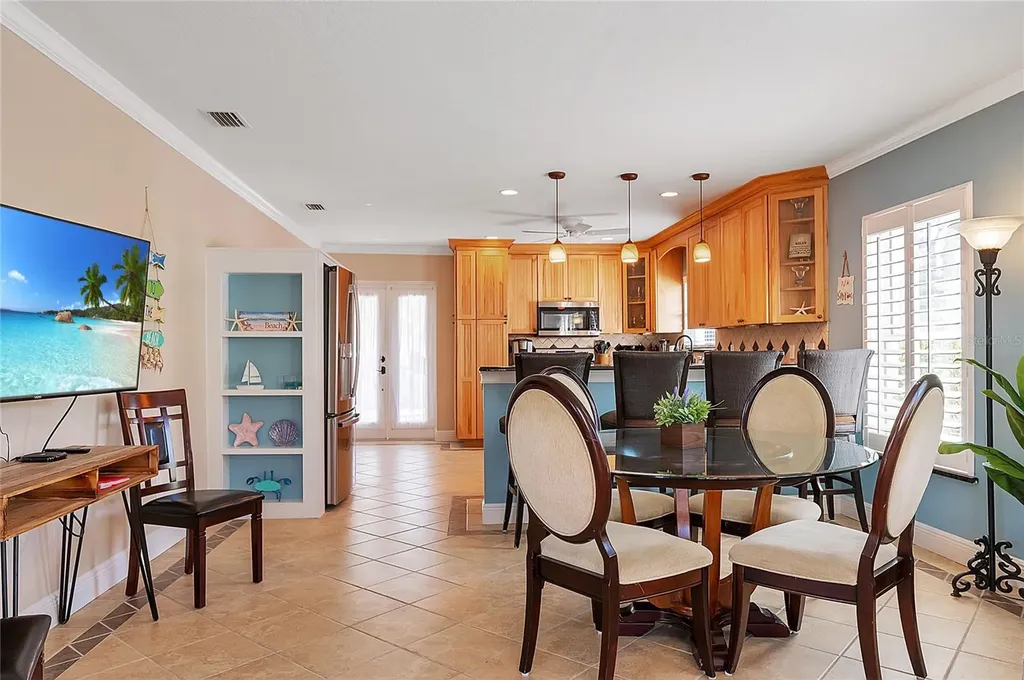 213 75th Street Holmes Beach FL 34217