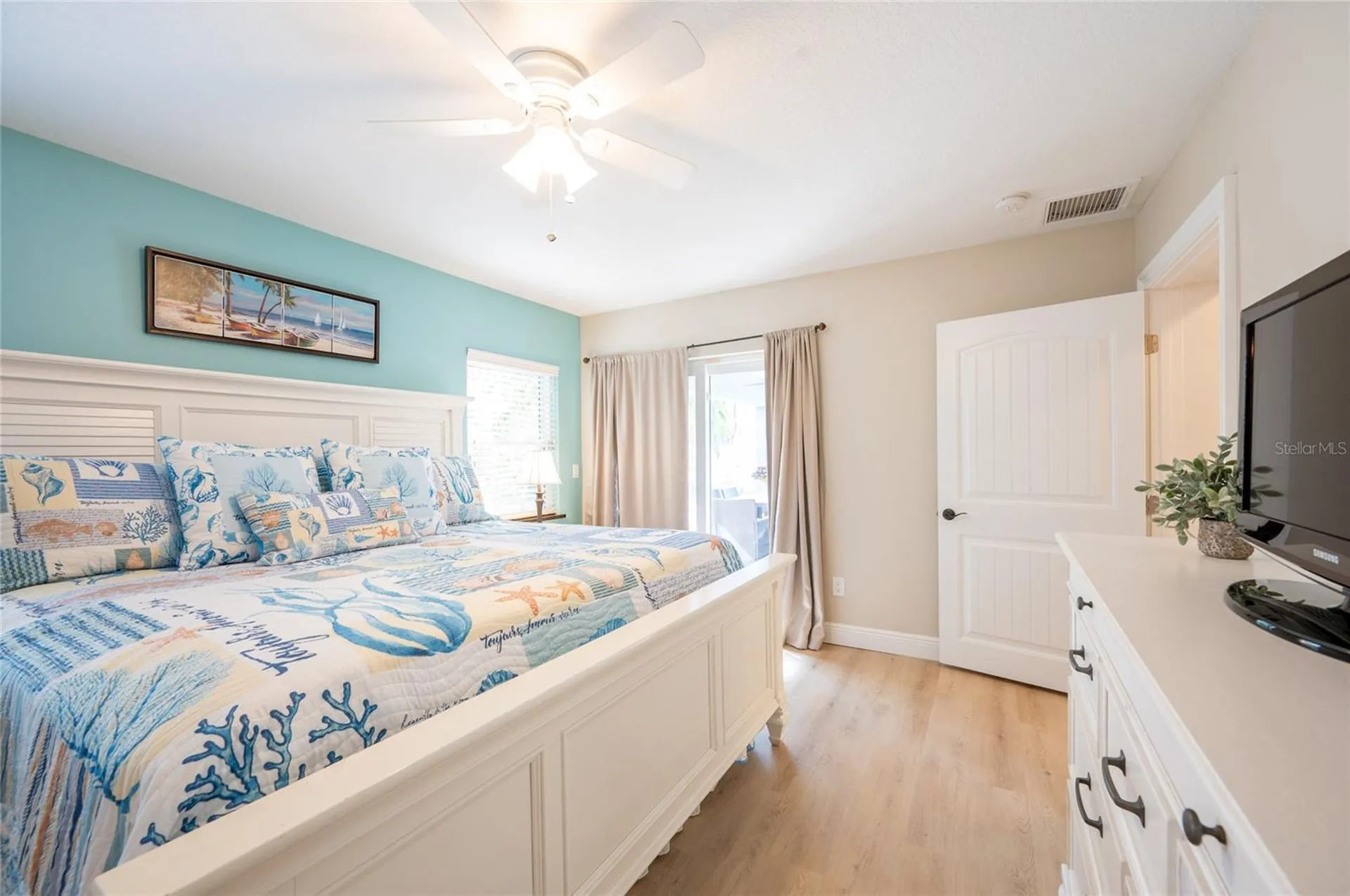 213 75th Street Holmes Beach FL 34217