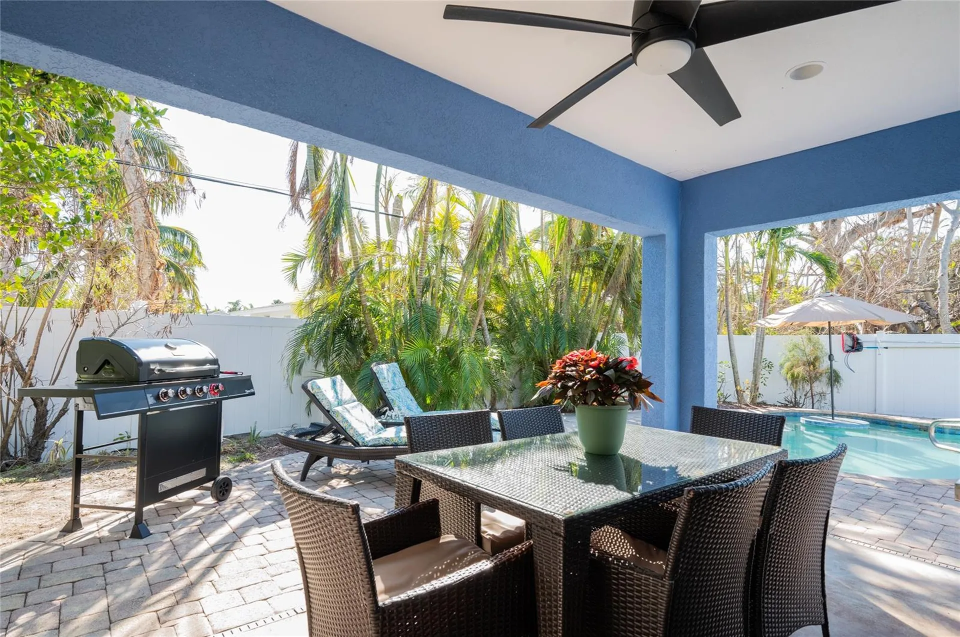 213 75th Street Holmes Beach FL 34217
