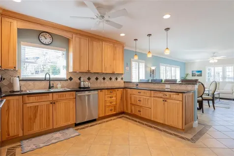 213 75th Street Holmes Beach FL 34217