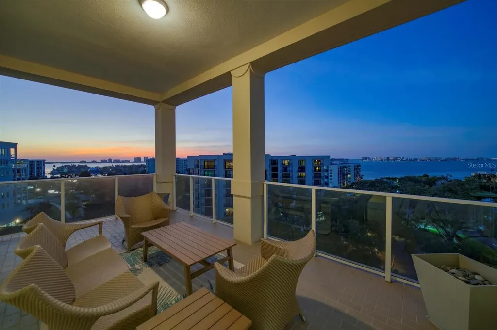 8 Palm Terrace Belleair FL 33756