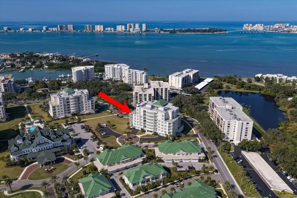 8 Palm Terrace Belleair FL 33756