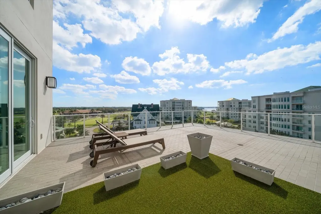 8 Palm Terrace Belleair FL 33756