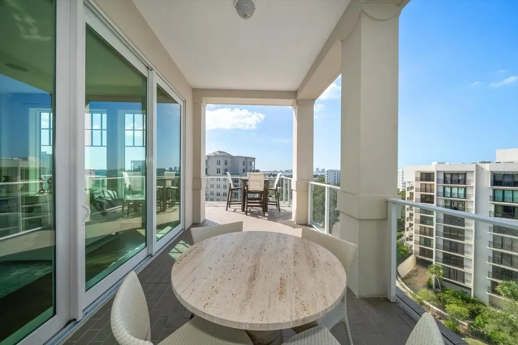 8 Palm Terrace Belleair FL 33756