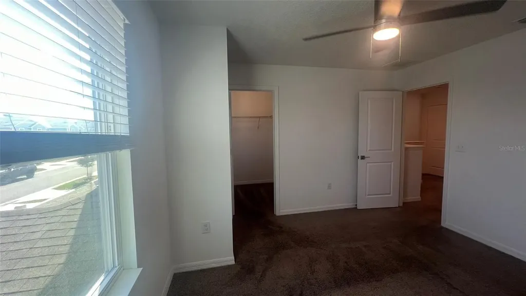 692 Stoney Point Circle Davenport FL 33896