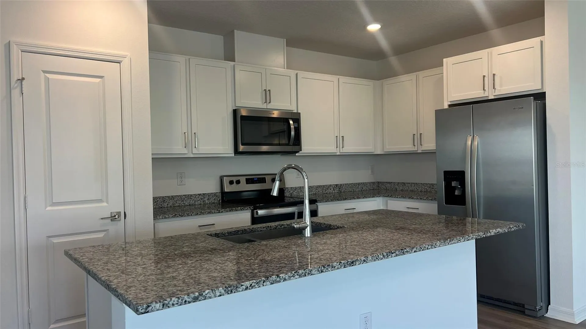 692 Stoney Point Circle Davenport FL 33896