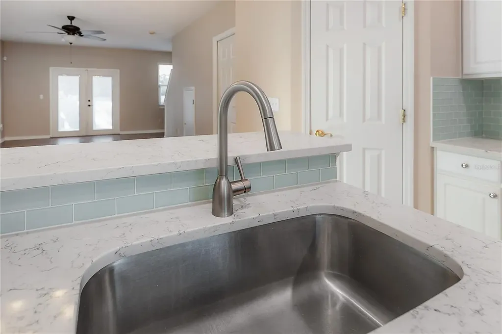 4930 Elizabeth Anne Circle Tampa FL 33616