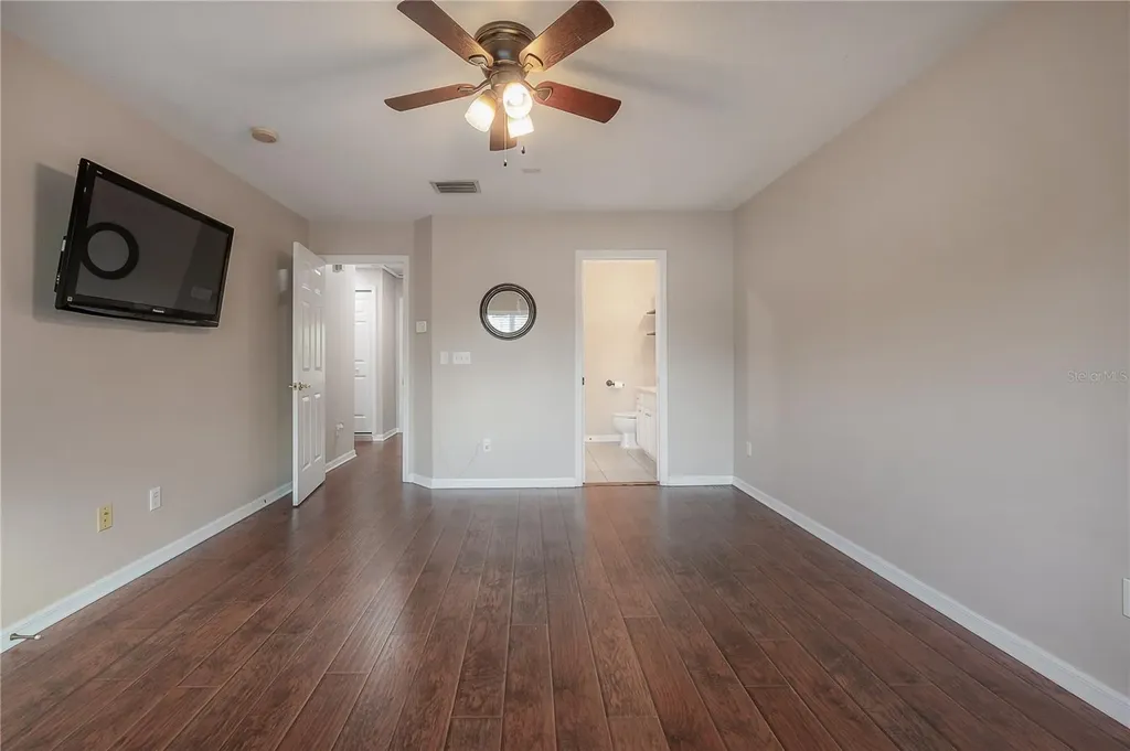 4930 Elizabeth Anne Circle Tampa FL 33616