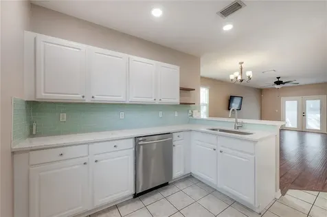 4930 Elizabeth Anne Circle Tampa FL 33616