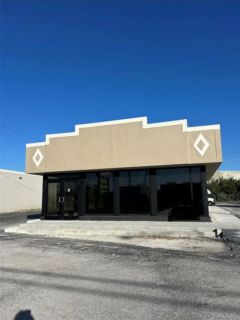 5819 N 56th Street Tampa FL 33610