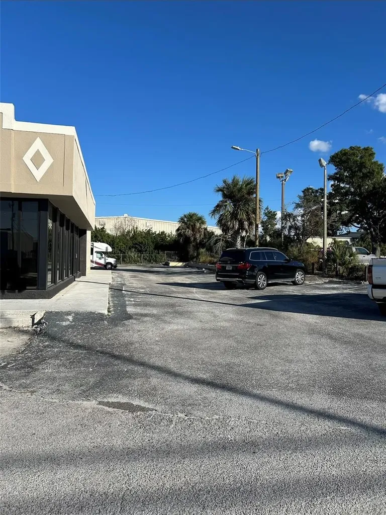 5819 N 56th Street Tampa FL 33610