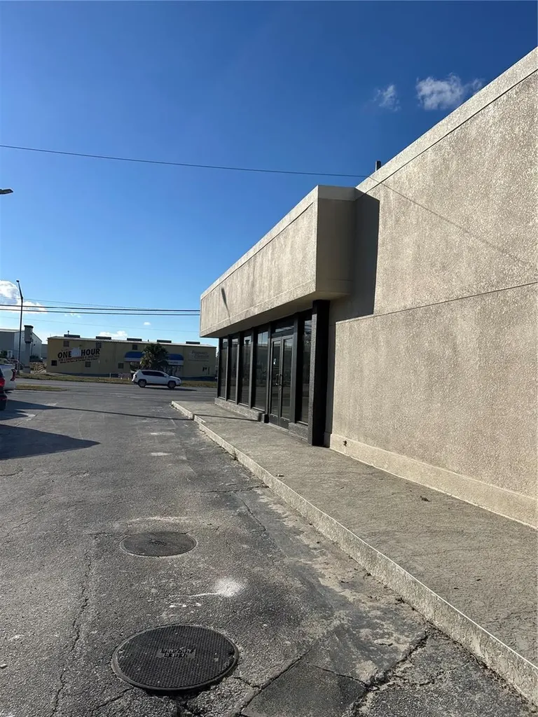 5819 N 56th Street Tampa FL 33610