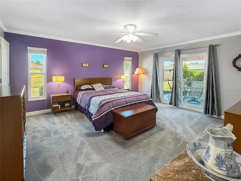 2042 Country Meadows Place Sarasota FL 34235