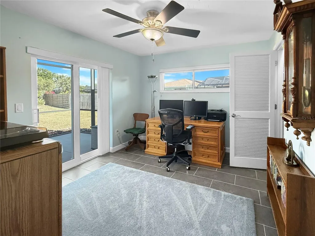 2042 Country Meadows Place Sarasota FL 34235