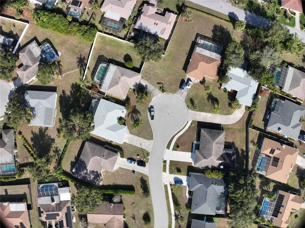 2042 Country Meadows Place Sarasota FL 34235