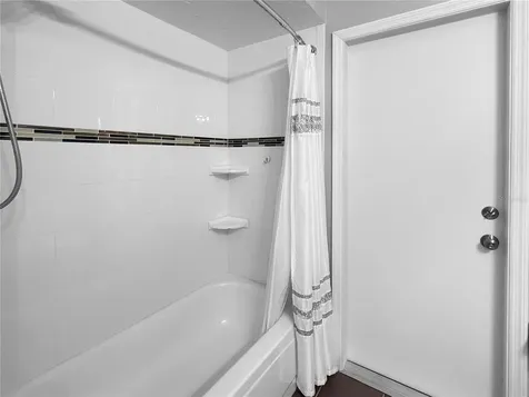 2042 Country Meadows Place Sarasota FL 34235