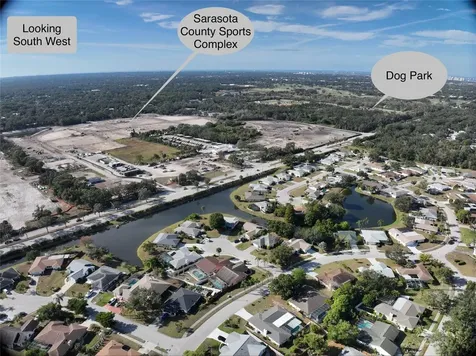 2042 Country Meadows Place Sarasota FL 34235