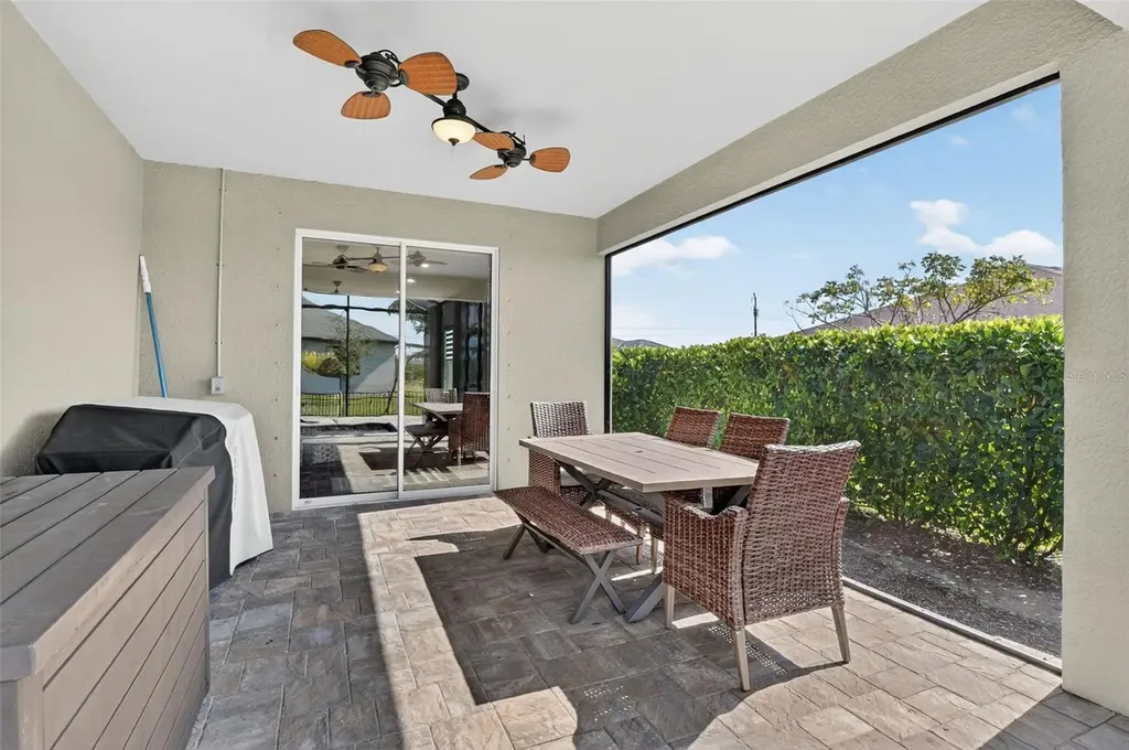 1522 NW 38th Avenue Cape Coral FL 33993