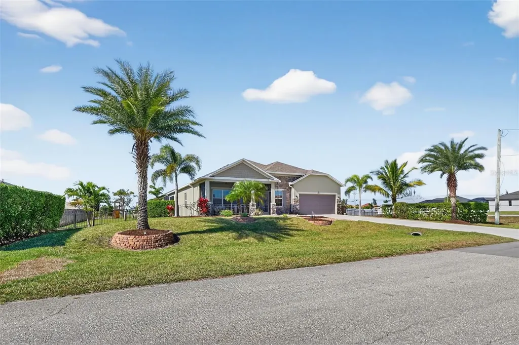 1522 NW 38th Avenue Cape Coral FL 33993