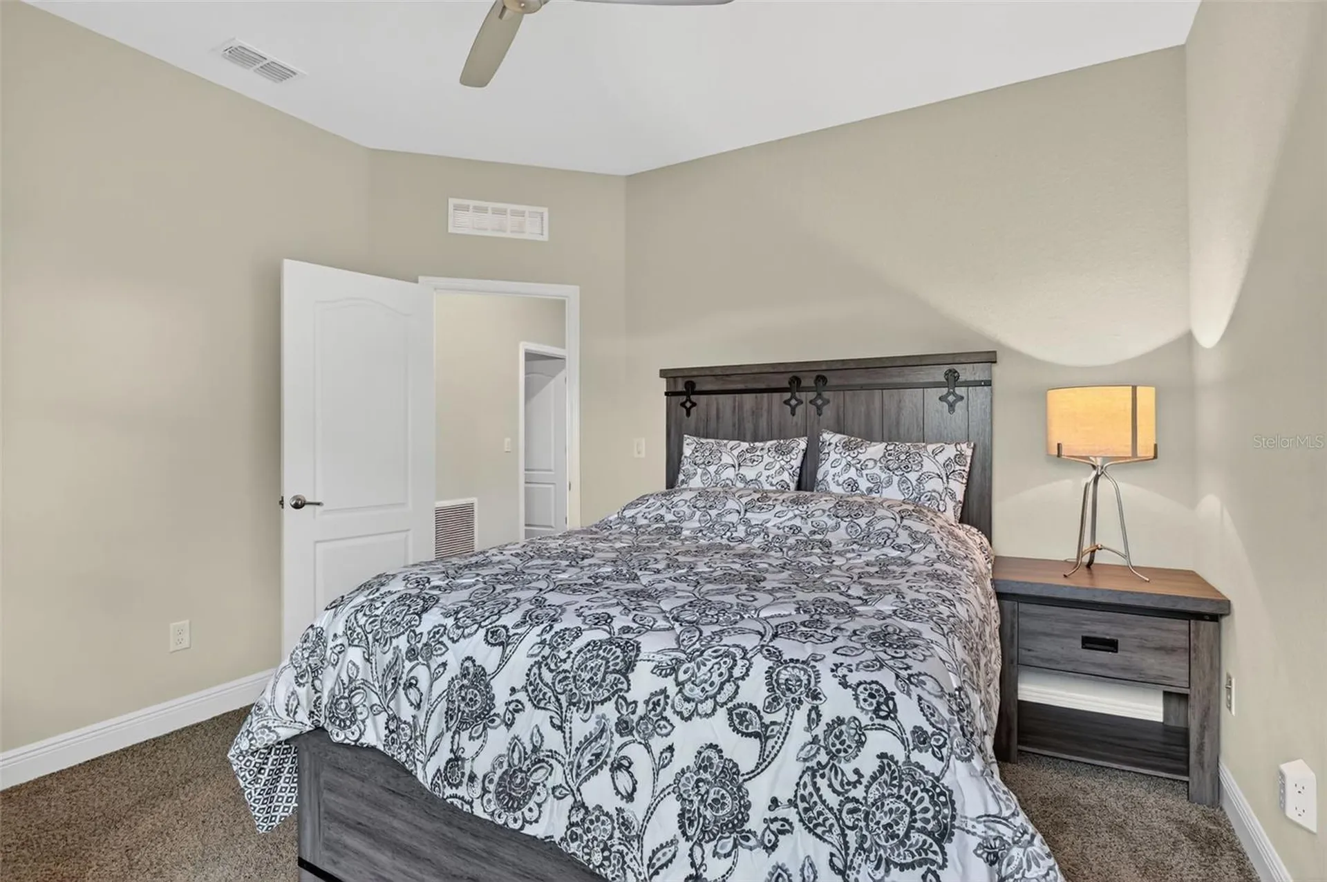 1522 NW 38th Avenue Cape Coral FL 33993