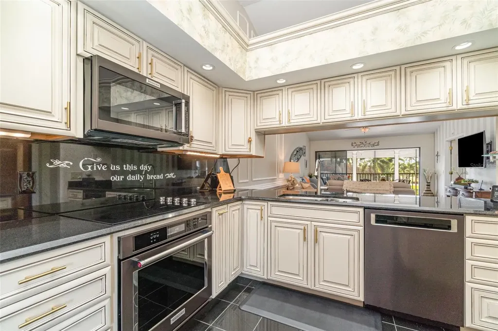 912 SW 48th Terrace Cape Coral FL 33914