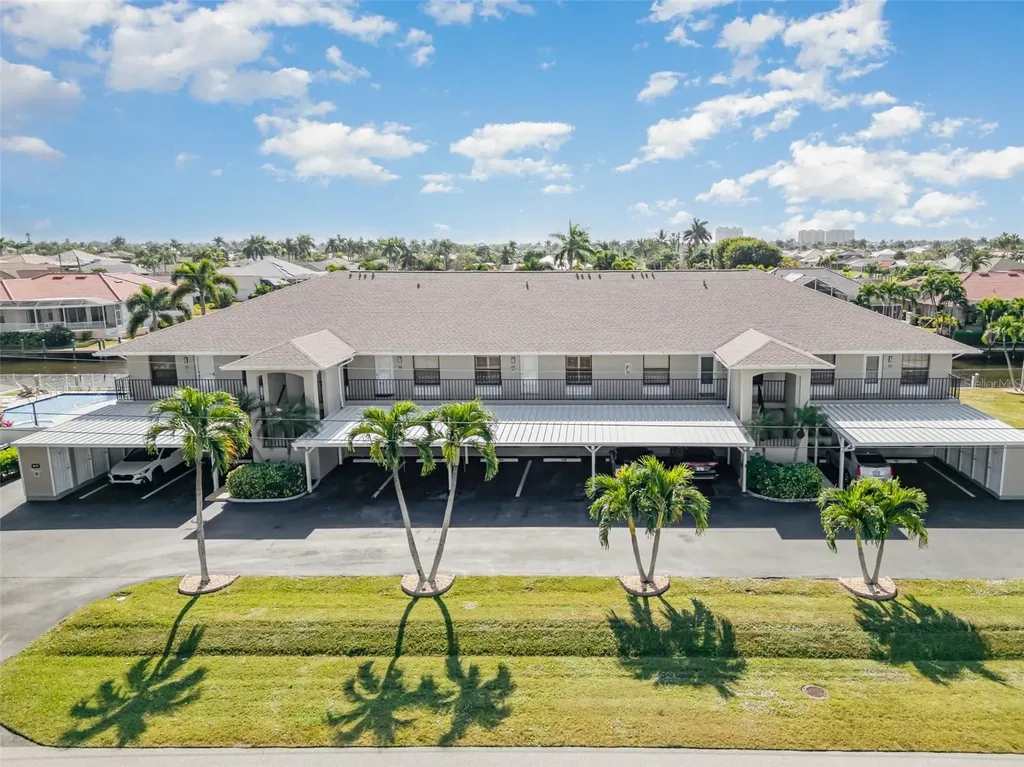 912 SW 48th Terrace Cape Coral FL 33914