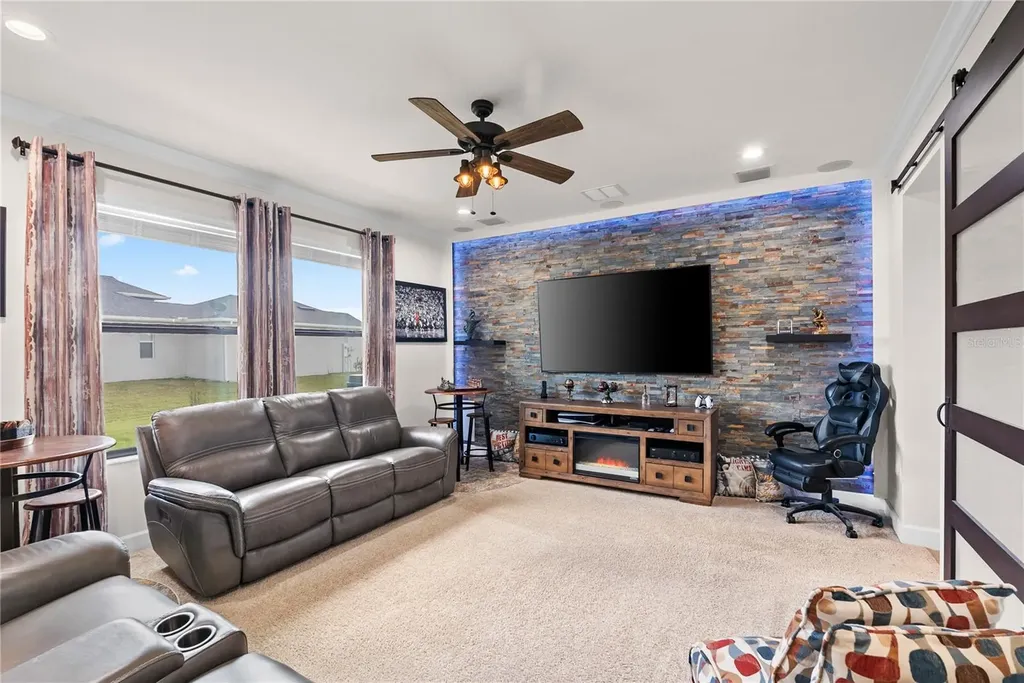 5219 Lake Venice Drive Wimauma FL 33598