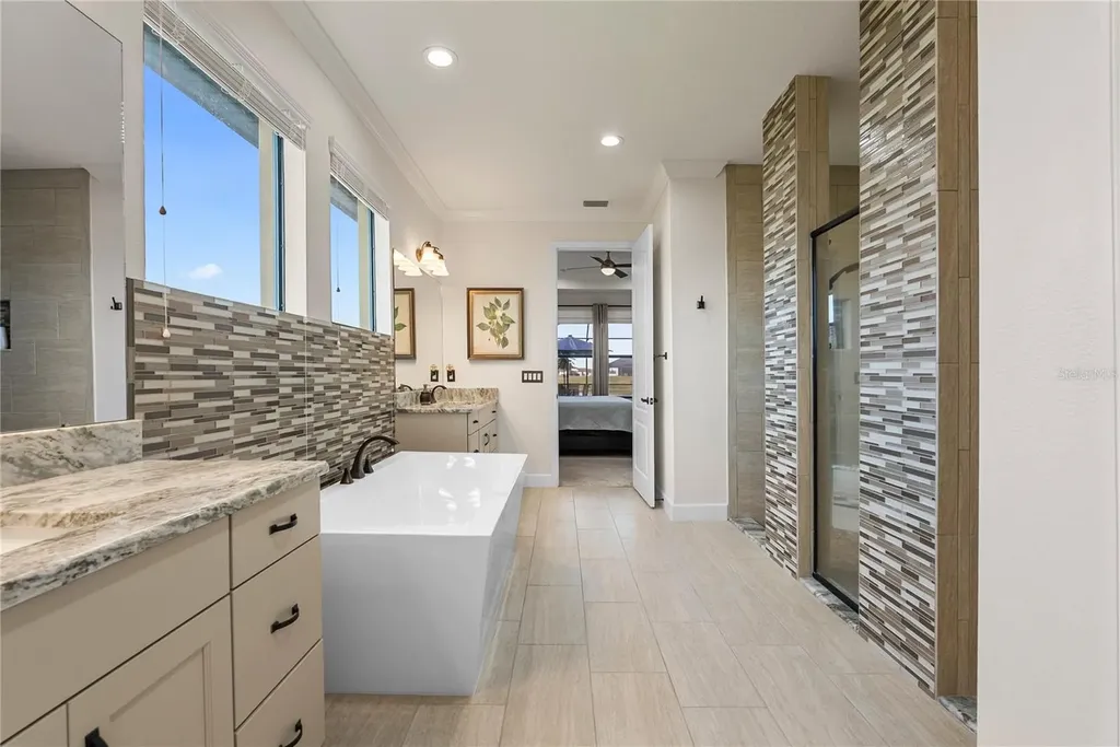 5219 Lake Venice Drive Wimauma FL 33598