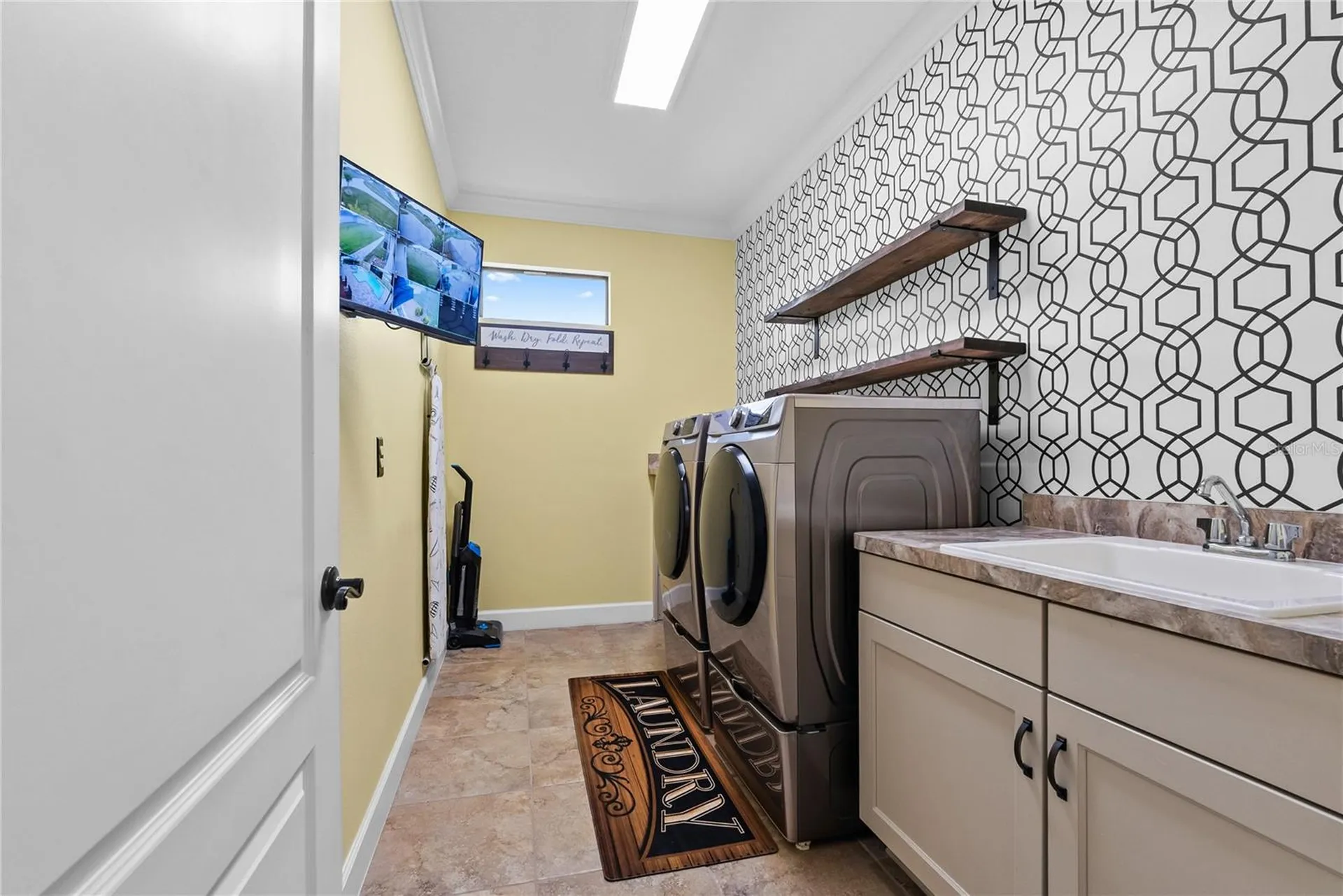 5219 Lake Venice Drive Wimauma FL 33598