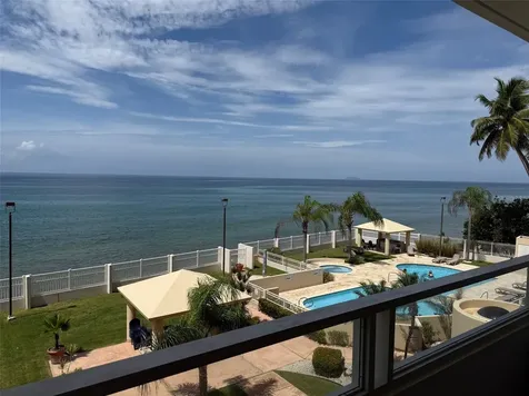 Condo Pelican Reef Apt 302 Rincon PR 00677