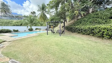 Camino Del Valle Paisaje Del Lago Luquillo PR 00773
