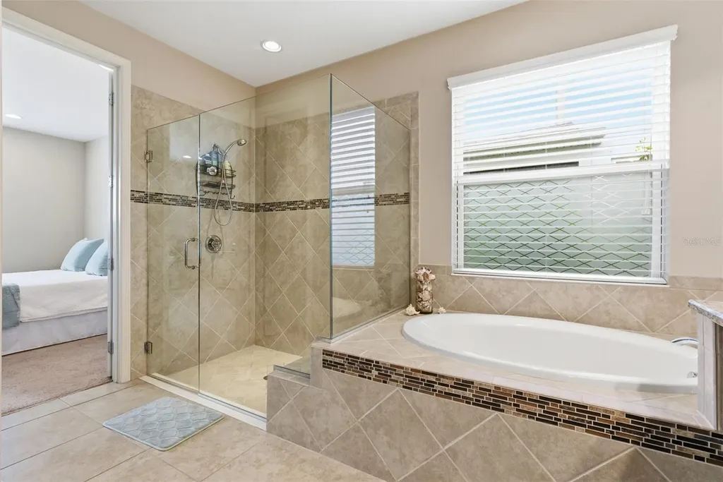5617 Maidenstone Way Palmetto FL 34221