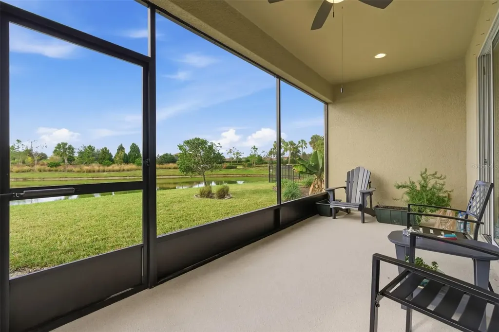 5617 Maidenstone Way Palmetto FL 34221