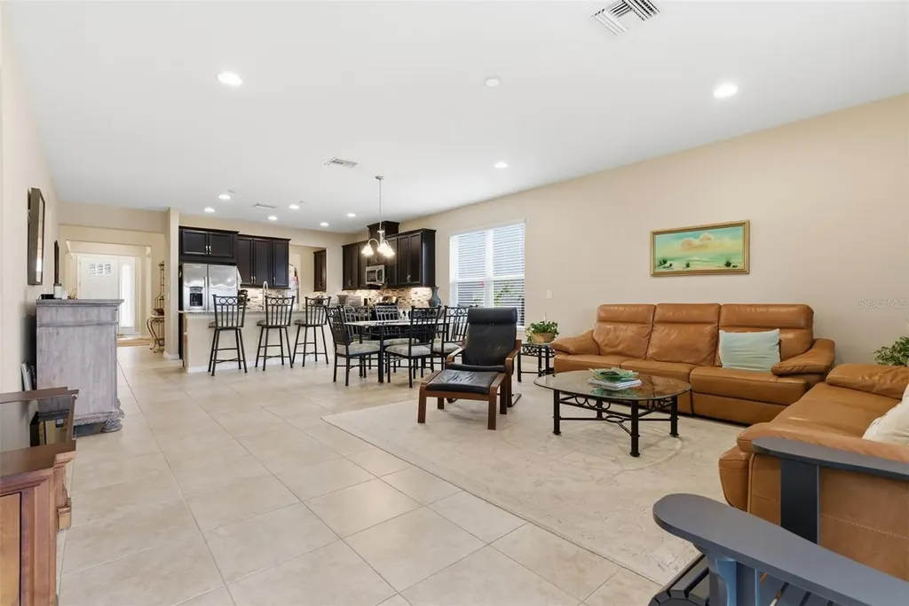 5617 Maidenstone Way Palmetto FL 34221