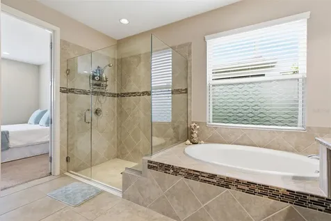 5617 Maidenstone Way Palmetto FL 34221