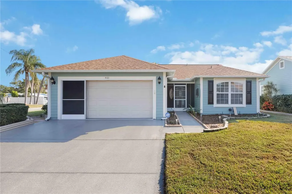 4101 37th Street Court W Bradenton FL 34205