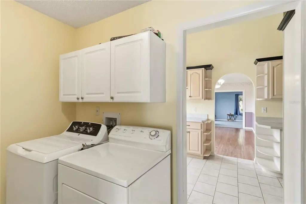 4101 37th Street Court W Bradenton FL 34205