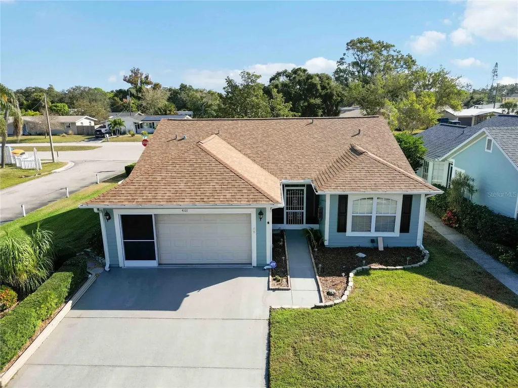 4101 37th Street Court W Bradenton FL 34205