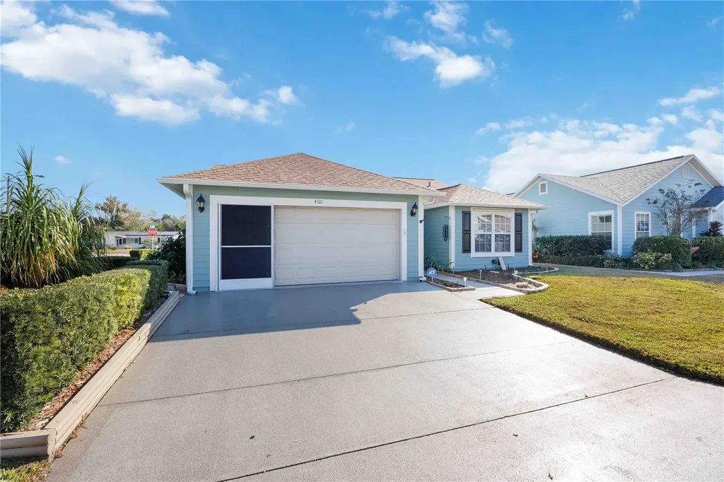 4101 37th Street Court W Bradenton FL 34205