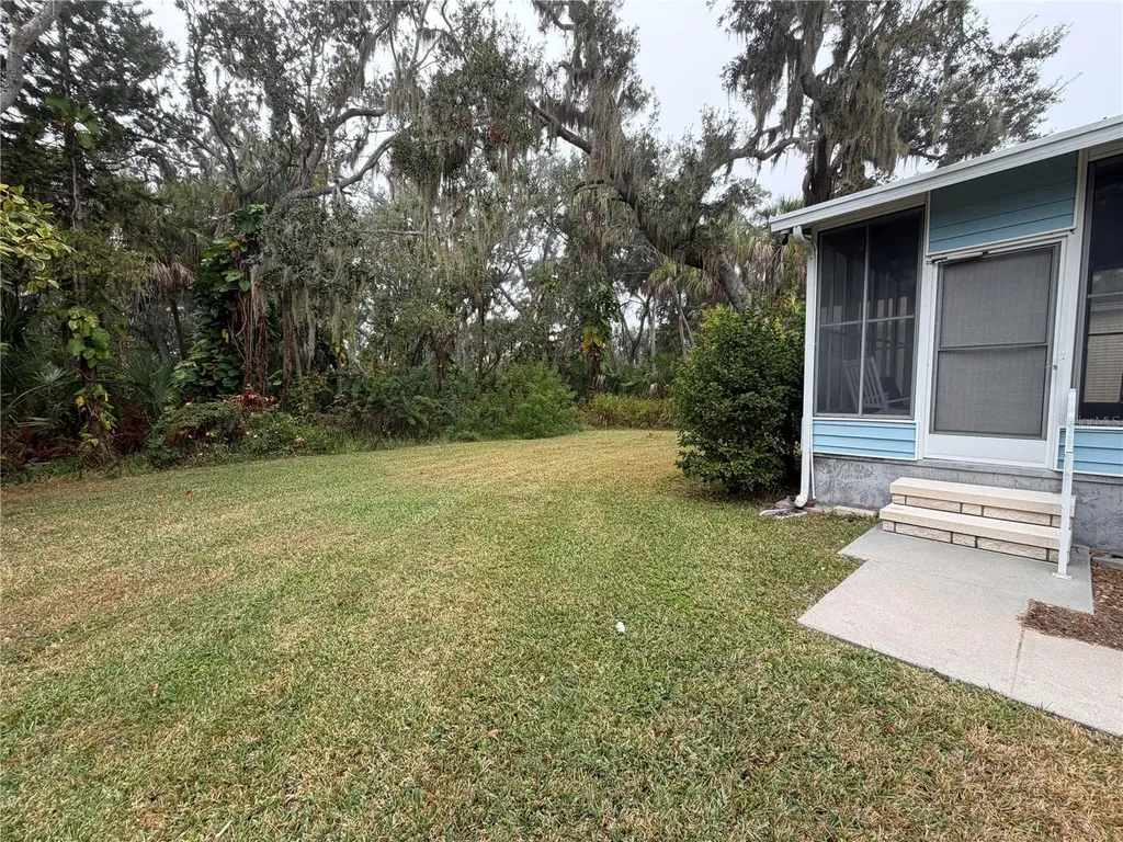 17 Meadowlark Circle Ellenton FL 34222