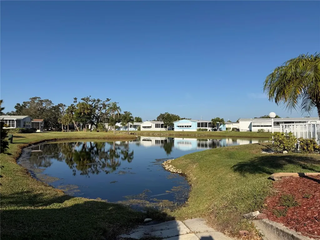 17 Meadowlark Circle Ellenton FL 34222