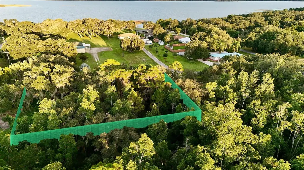 1514 Blackwillow Street Lake Placid FL 33852