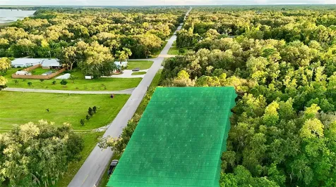 1514 Blackwillow Street Lake Placid FL 33852