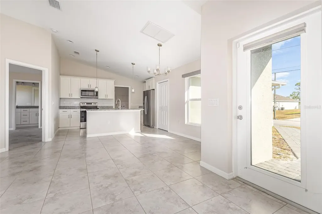 2528 NW 20th Avenue Cape Coral FL 33993