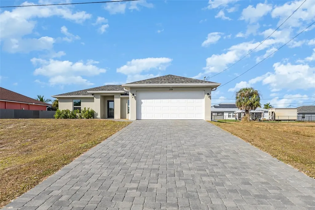 2528 NW 20th Avenue Cape Coral FL 33993