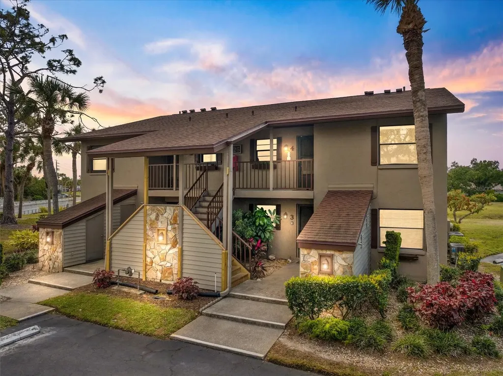 925 Capri Isles Boulevard Venice FL 34292