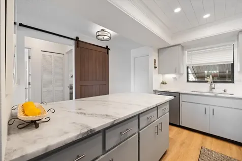 925 Capri Isles Boulevard Venice FL 34292