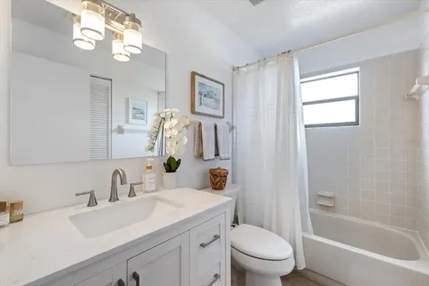 925 Capri Isles Boulevard Venice FL 34292