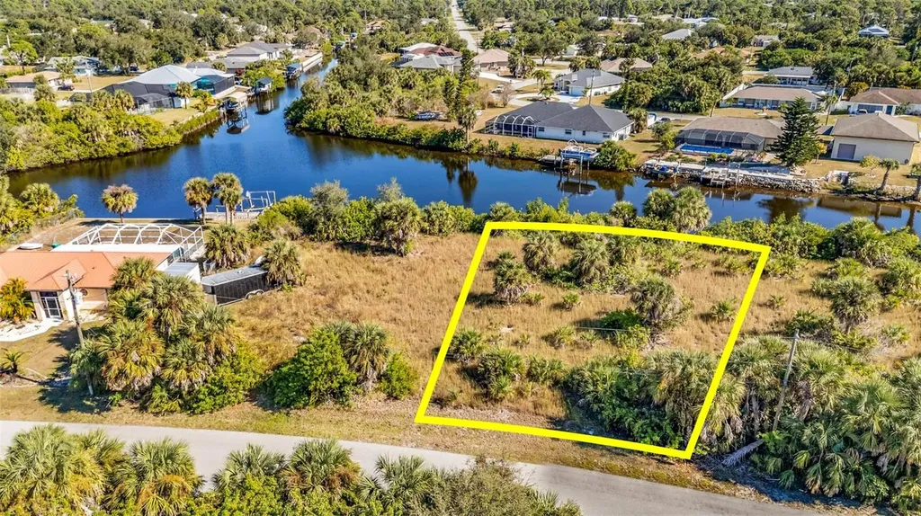 4298 Library Street Port Charlotte FL 33948